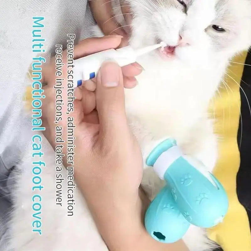 Keep Your Furry Friends Safe and Stylish with Our Cat Bathing Shoes! 🐾✨ 4 Pairs of Silicone Paw Protectors for Stress-Free Baths! 🛁❤️ #PetGrooming #CatCare
